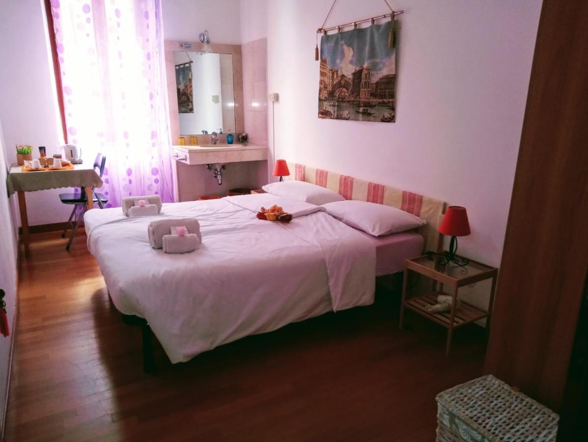 Casa Favaretto Guest House Venice Exterior photo